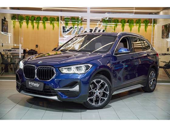 BMW X1 2.0 16V TURBO ACTIVEFLEX SDRIVE20I X-LINE 4P AUTOMÁTICO